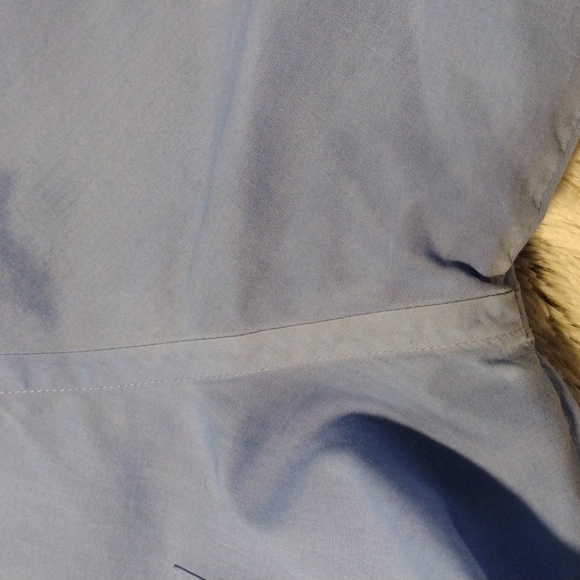 Stafford Travel Men's Dress Shirt - Picture 4 of 6